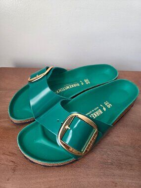 NWOB BIRKENSTOCK GREEN WIDE BIG BUCKLE SIZE 40 / 9